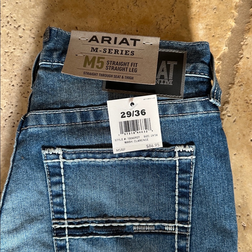 Ariat M5 Straight Fit Jeans in Classic Blue